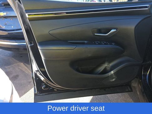 Used 2023 Hyundai Santa Cruz SEL Premium image 6