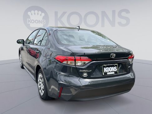 New 2026 Toyota Corolla LE FWD image 2