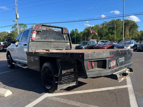 Used 2018 RAM 3500 Tradesman w/ Chrome Appearance Group AWD/4WD image 7