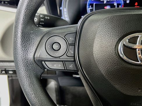 Used 2026 Toyota Corolla LE FWD image 19