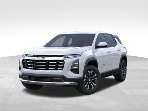 New 2026 Chevrolet Equinox LT AWD/4WD image 6