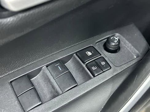 Used 2024 Toyota Corolla SE image 20