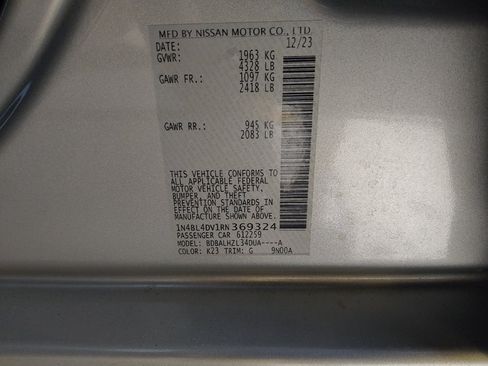 Used 2024 Nissan Altima 2.5 SV FWD image 33