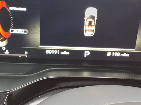 Used 2022 Nissan Pathfinder Platinum w/ Cargo Package image 24