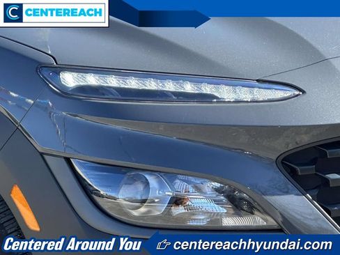 Used 2023 Hyundai Kona SEL AWD/4WD image 8