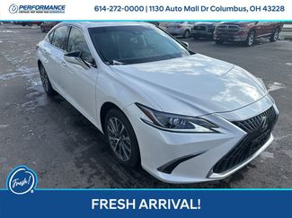 Used 2022 Lexus ES 250 video 1