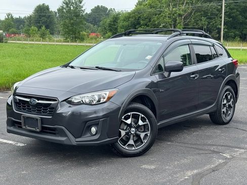 Used 2018 Subaru Crosstrek 2.0i Premium w/ Popular Package #3 AWD/4WD image 2