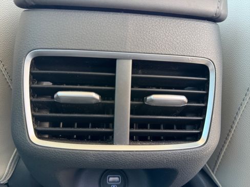 Used 2020 Hyundai Sonata Limited FWD image 32