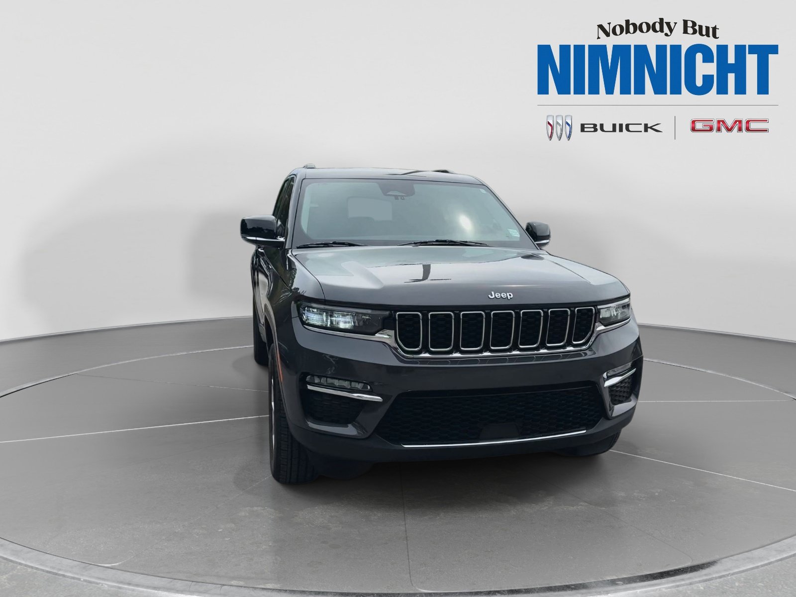 Used 2023 Jeep Grand Cherokee Limited RWD image 2