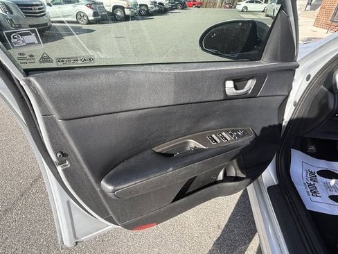 Used 2019 Kia Optima LX w/ LX 17" Wheel Package image 15