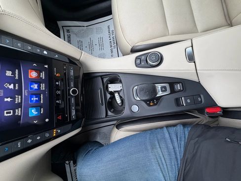 Used 2019 INFINITI QX50 Essential w/ Premium Heat Package image 26