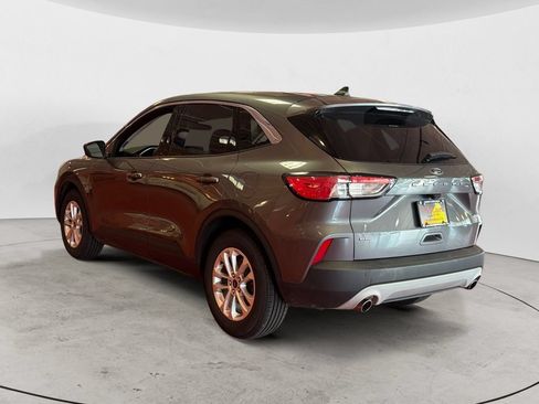 Used 2022 Ford Escape SE w/ Convenience Package FWD image 5