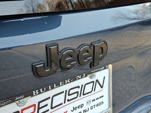 Certified 2023 Jeep Renegade Trailhawk image 30