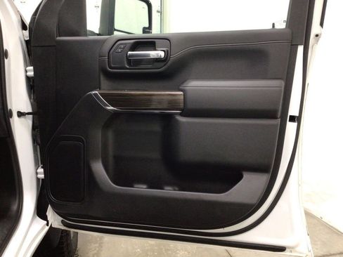 Used 2021 Chevrolet Silverado 2500 LT w/ All Star Edition image 34