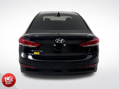 Used 2018 Hyundai Elantra SEL FWD image 5