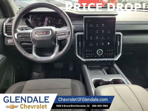 Certified 2025 GMC Acadia Elevation image 11