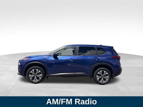 Used 2023 Nissan Rogue SV FWD image 2
