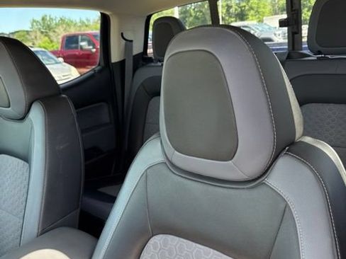 Used 2016 Chevrolet Colorado Z71 AWD/4WD image 25