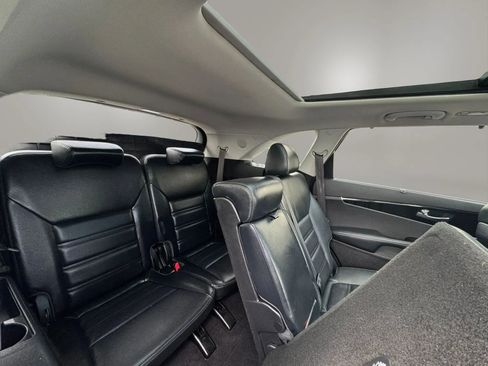 Used 2017 Kia Sorento SX FWD image 15