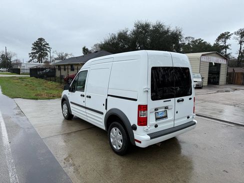 Used 2013 Ford Transit Connect XLT image 9
