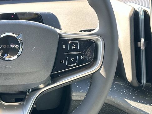 New 2025 Volvo EX30 Ultra w/ Protection Package Premier image 9