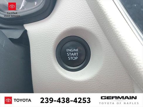 Certified 2024 Toyota Corolla Cross LE AWD/4WD image 33