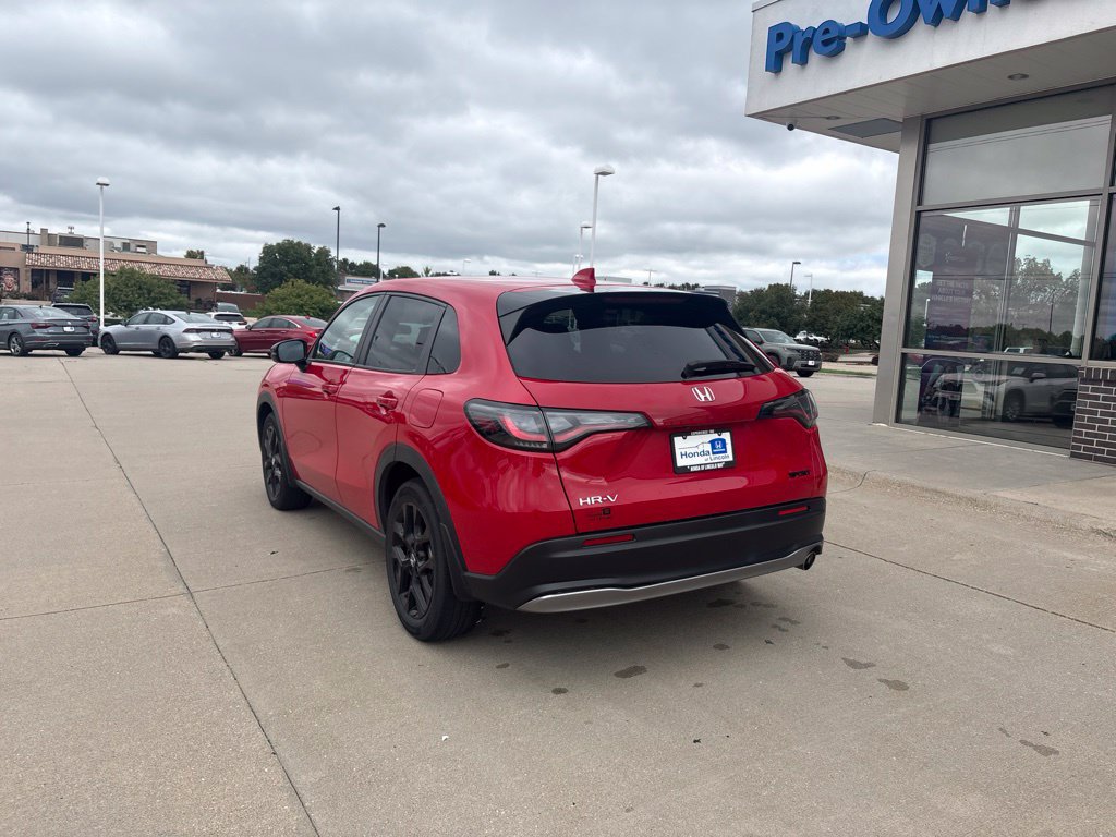 Used 2024 Honda HR-V Sport image 7