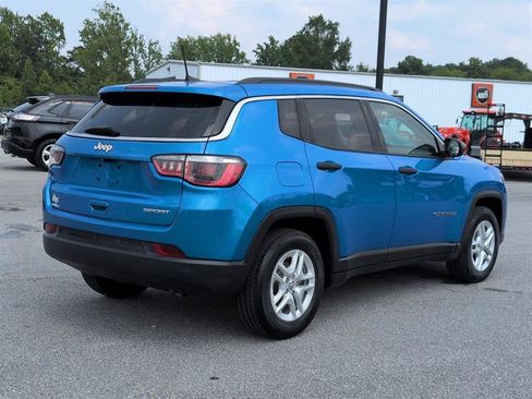 Used 2019 Jeep Compass Sport FWD image 3