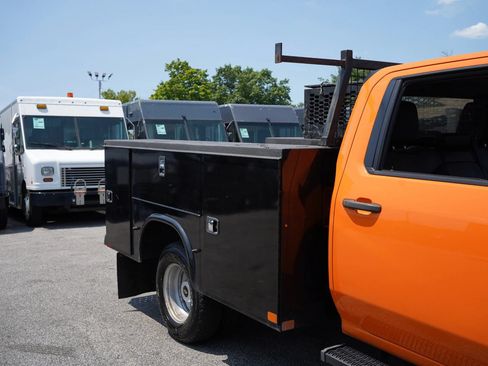 Used 2021 Chevrolet Silverado 3500 W/T w/ WT Convenience Package AWD/4WD image 17