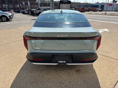 New 2026 Kia K4 FWD image 6