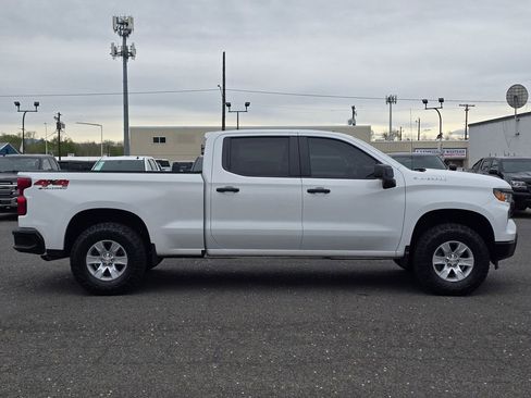 Used 2024 Chevrolet Silverado 1500 W/T w/ WT Value Package image 6