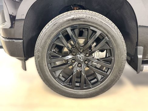 Used 2023 Chevrolet Silverado 1500 High Country image 10