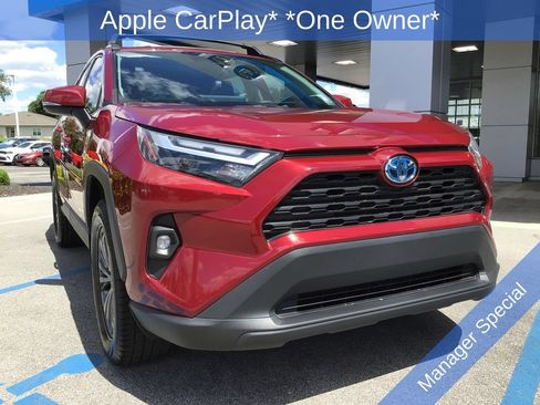 Used 2024 Toyota RAV4 XLE Premium w/ Weather Package AWD/4WD image 4