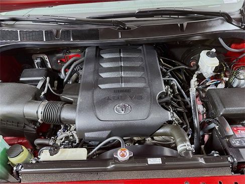 Used 2019 Toyota Tundra SR image 9