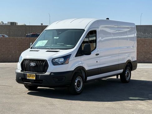 New 2026 Ford Transit 250 148 Medium Roof RWD image 4