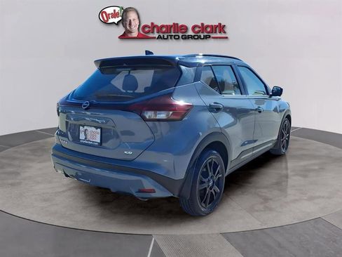 Used 2024 Nissan Kicks SR image 5