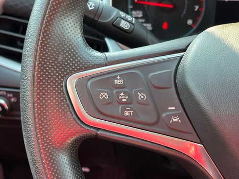 Used 2023 Chevrolet Malibu LT FWD image 25