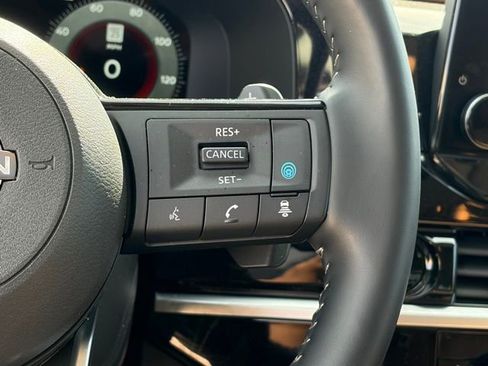 Used 2025 Nissan Pathfinder Platinum w/ Cargo Package image 20