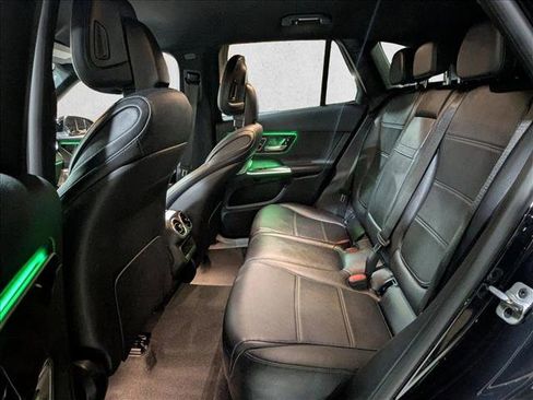 Certified 2025 Mercedes-Benz GLC 300 image 19