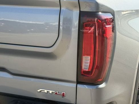 Used 2023 GMC Sierra 1500 AT4 w/ Technology Package AWD/4WD image 6