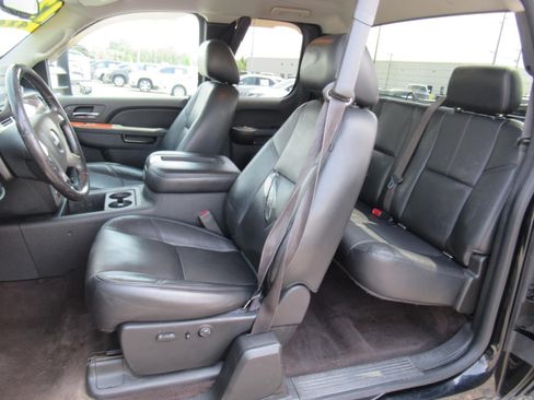 Used 2012 GMC Sierra 2500 SLT w/ SLT Convenience Package AWD/4WD image 16