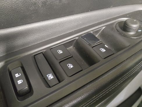 Used 2018 Buick Encore Preferred FWD image 27