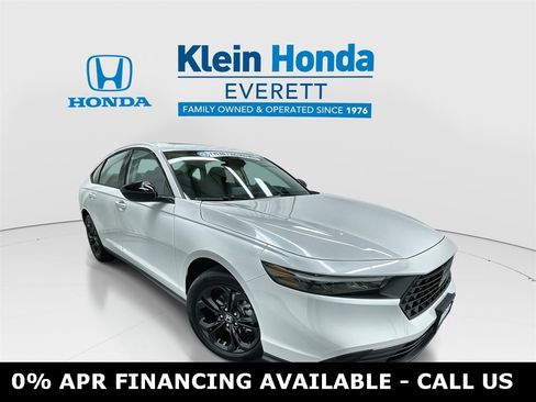 New 2025 Honda Accord SE image 1