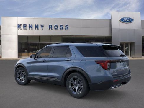 New 2026 Ford Explorer Active w/ Active Comfort Package image 5