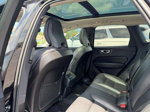 Used 2024 Volvo XC60 B5 Plus AWD/4WD image 14