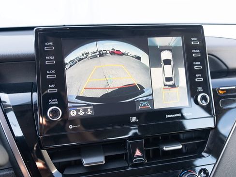 Used 2023 Toyota Camry XSE w/ Navigation Package FWD image 4