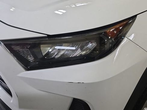 Used 2019 Toyota RAV4 LE w/ All Weather Liner Package FWD image 45