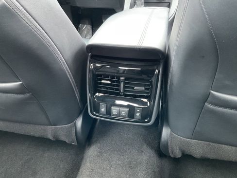 Used 2022 Toyota Avalon Limited w/ Advanced Safety Package image 14