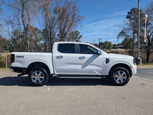 Used 2024 Ford Ranger Lariat w/ Trailer Tow Package AWD/4WD image 2