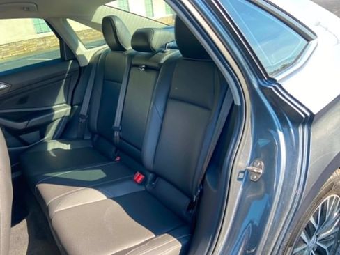 Used 2019 Volkswagen Jetta SE FWD image 9